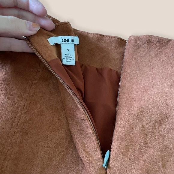 𝅺BAR iii Burnt Orange Cinnamon Buckle Detail Corduroy Like Material Mini Skirt - Picture 4 of 9